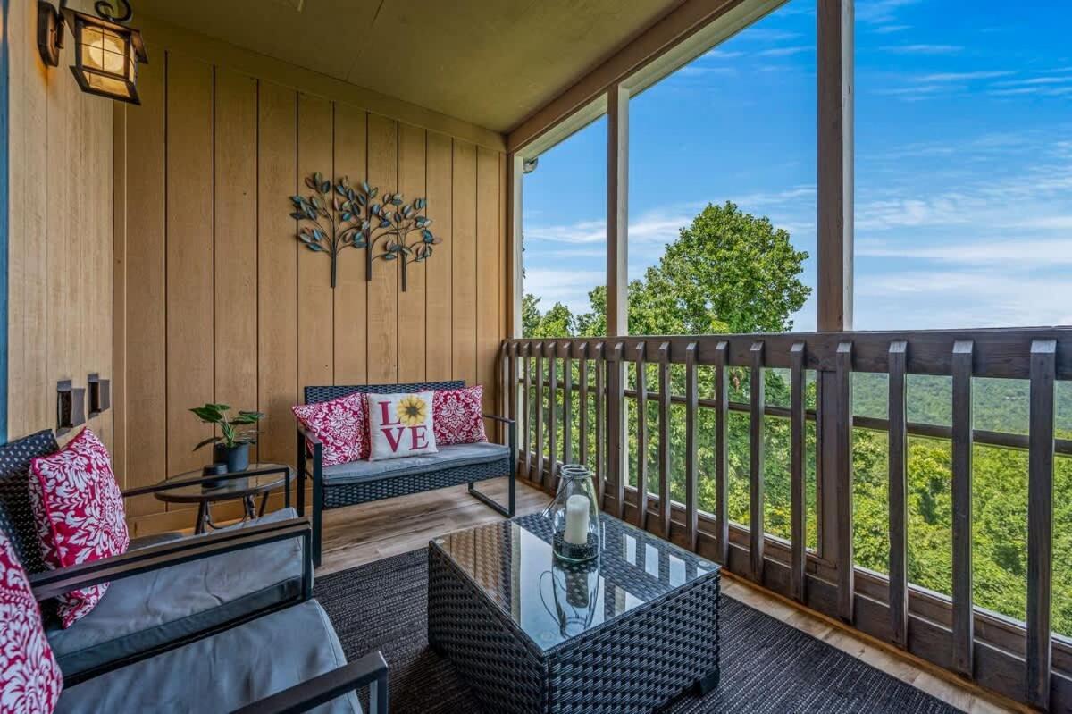 Misty Mountain Getaway Villa Gatlinburg Exterior photo